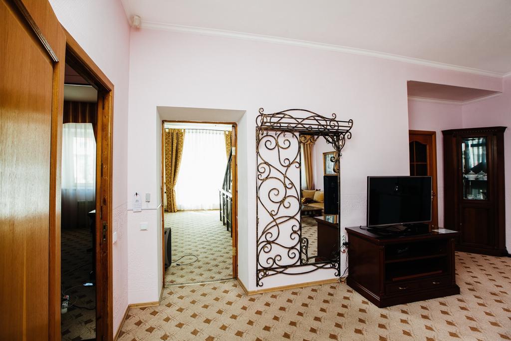 Business Hotel Astana Rom bilde