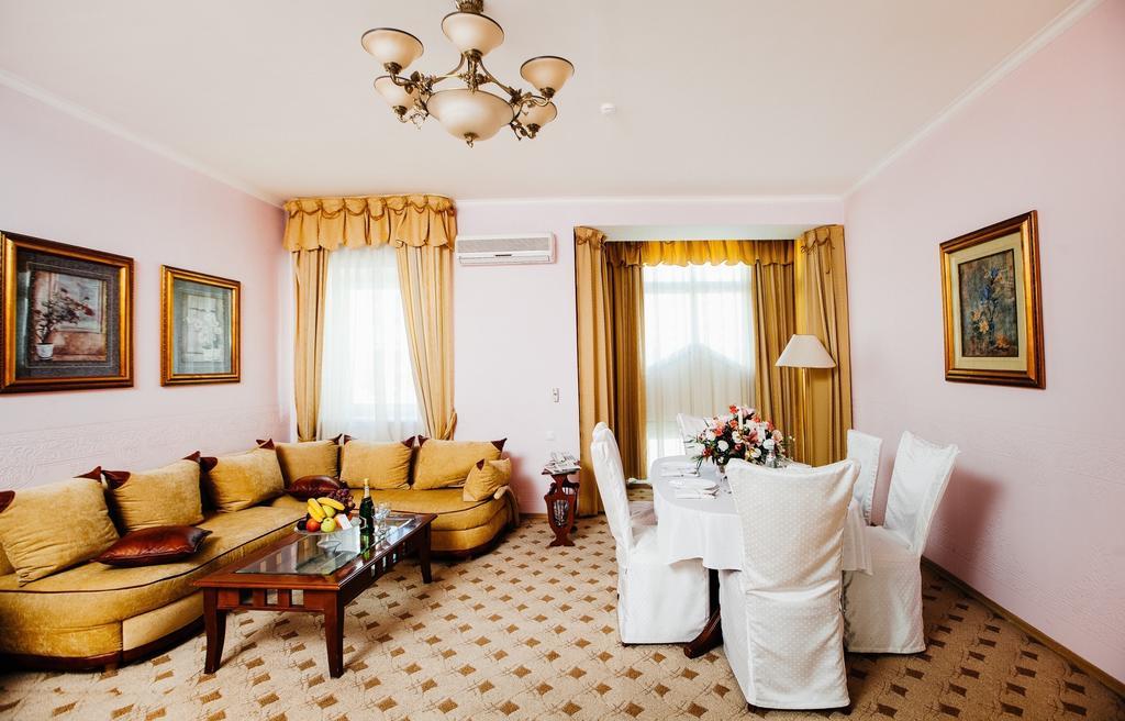 Business Hotel Astana Rom bilde